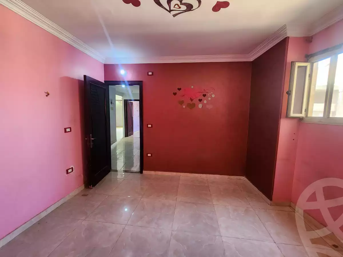 https://aqarmap.com.eg/ar/listing/6202133-for-sale-cairo-ain-shams-ain-shams-el-sharkia-genenat-el-sherif-st
