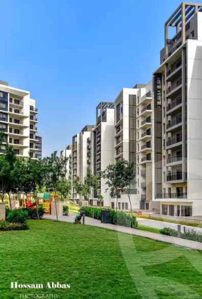 https://aqarmap.com.eg/ar/listing/6202565-for-sale-cairo-el-sheikh-zayed-city-compounds-zyd-wr-llttwyr-park-towers-zed-el-sheikh-zayed-compound