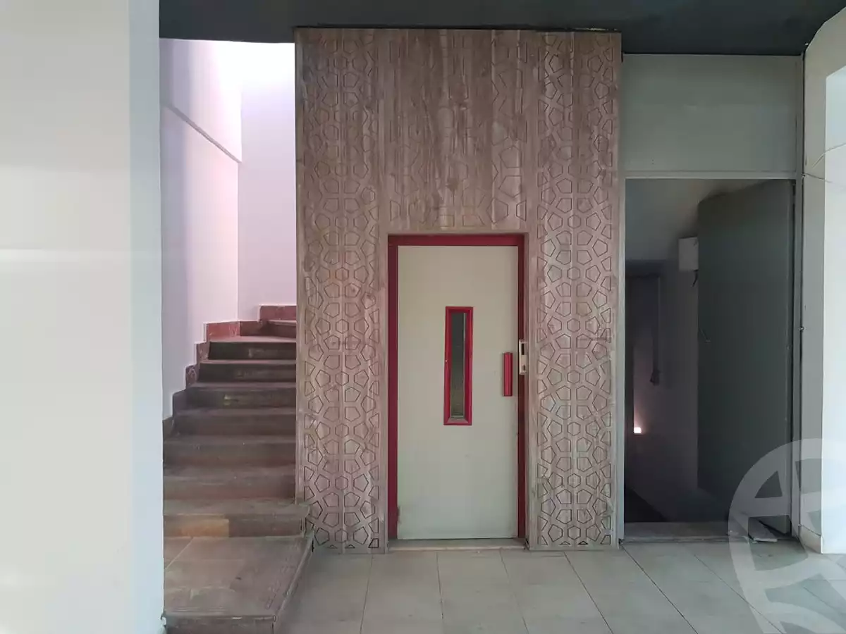 https://aqarmap.com.eg/ar/listing/6202738-for-rent-cairo-new-cairo-first-settlement-mhwr-mstfy-kml