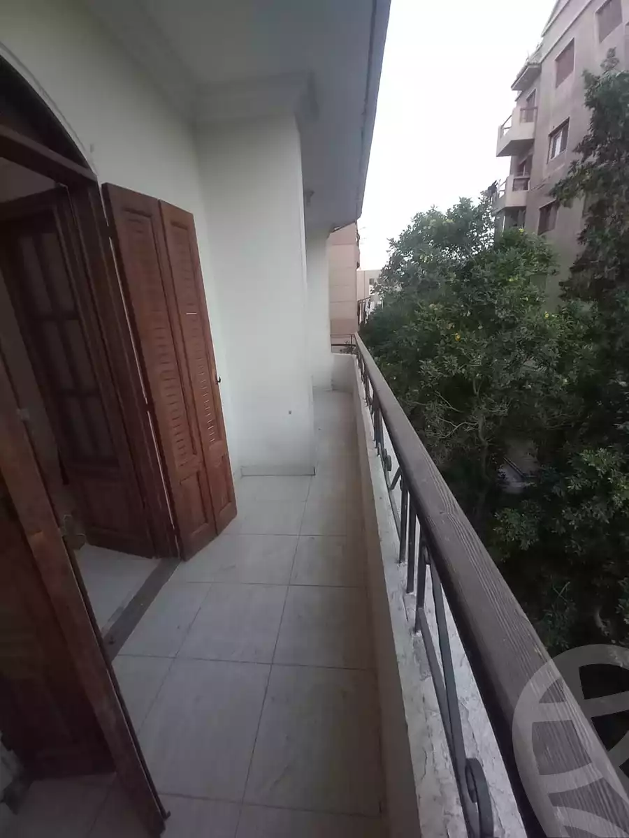 https://aqarmap.com.eg/ar/listing/6202833-for-sale-cairo-new-cairo-first-settlement-neighbourhood-7-om-kalthoum-st