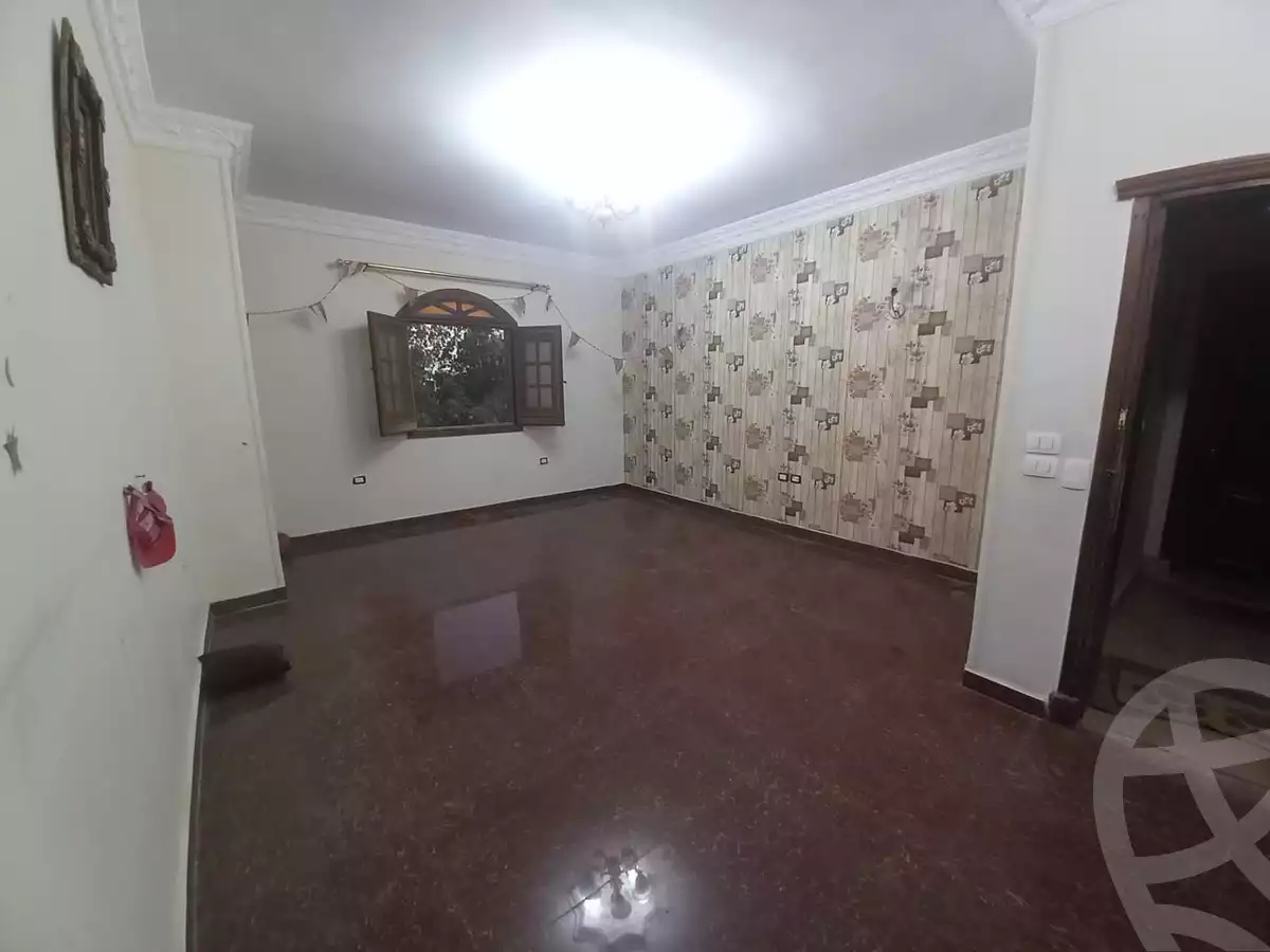 https://aqarmap.com.eg/ar/listing/6202833-for-sale-cairo-new-cairo-first-settlement-neighbourhood-7-om-kalthoum-st