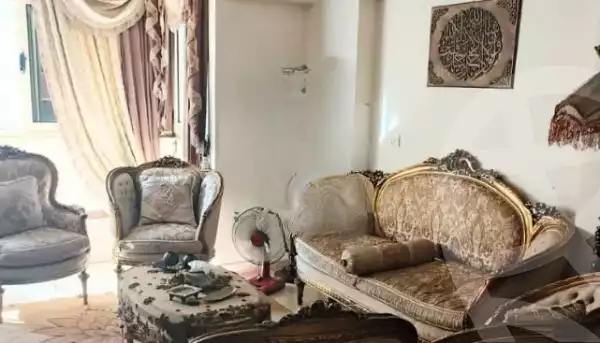 https://aqarmap.com.eg/en/listing/6203348-for-sale-alexandria-camp-cesar-mamfeis-st