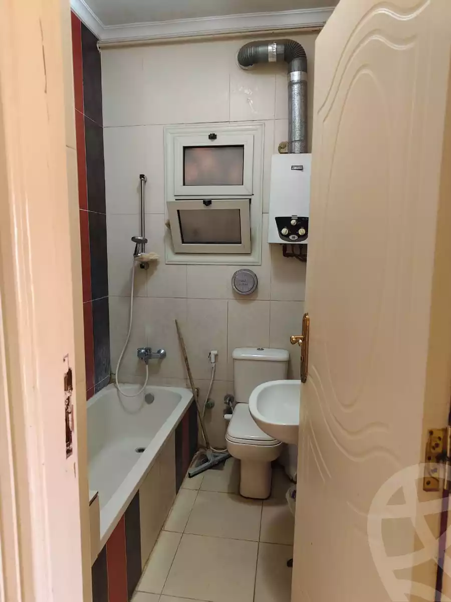 https://aqarmap.com.eg/en/listing/6203401-for-sale-cairo-new-cairo-gharb-arabila-selim-st