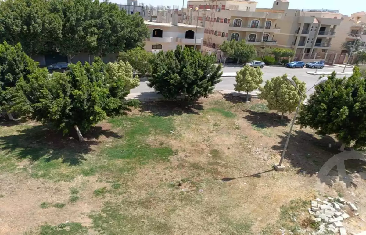 https://aqarmap.com.eg/en/listing/6203475-for-sale-cairo-el-shorouk-lhy-lthlth-grb-neighbourhood-4-mohammed-el-kasbagy-st
