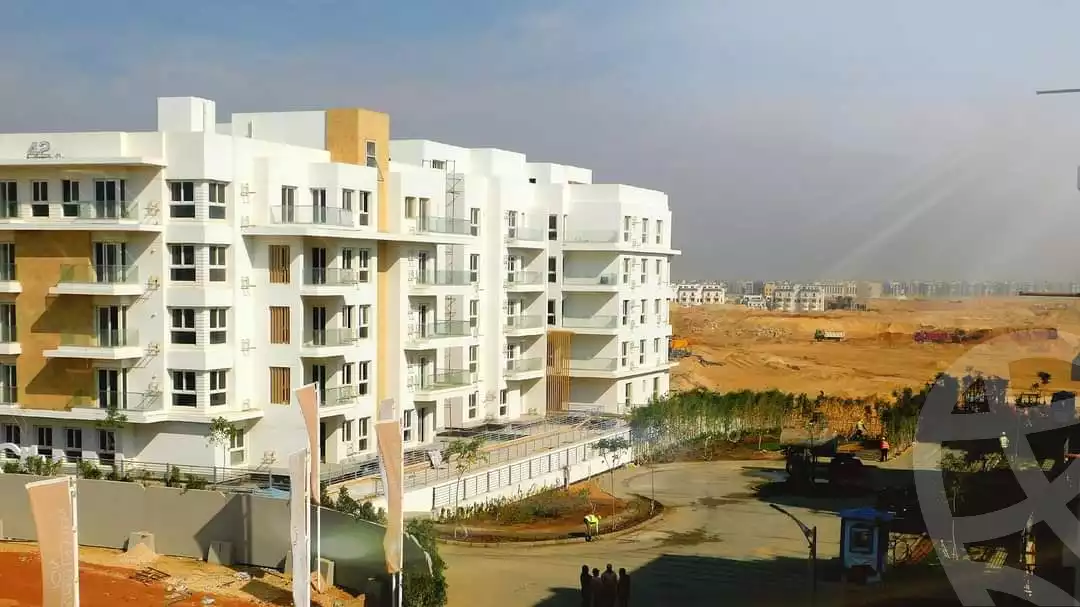 https://aqarmap.com.eg/en/listing/6203838-for-sale-cairo-6th-of-october-compounds-mountain-view-icity-october