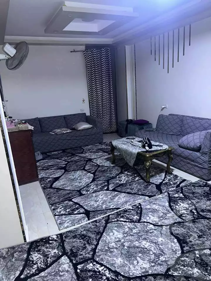 https://aqarmap.com.eg/ar/listing/6200412-for-sale-qalyubia-shubra-el-khaima-om-bayoumi