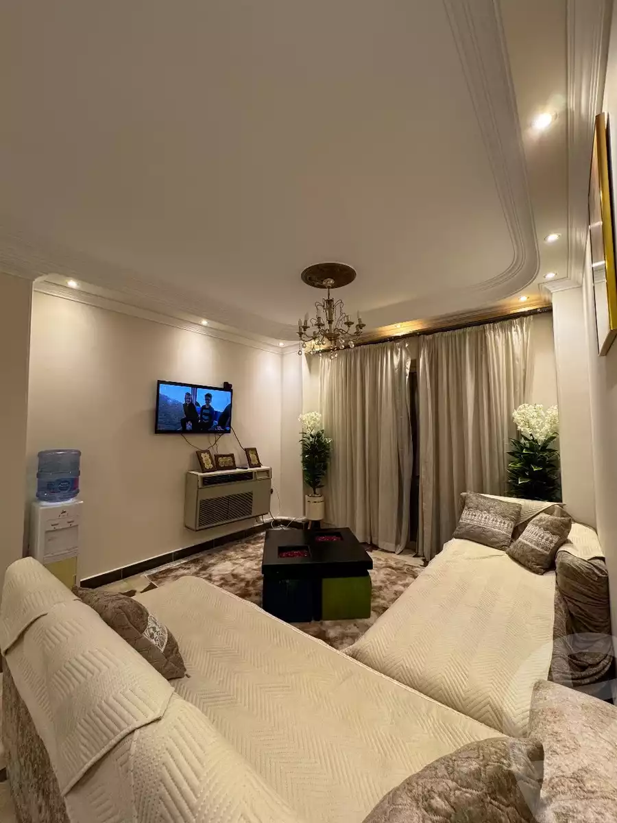 https://aqarmap.com.eg/ar/listing/6205443-for-rent-cairo-new-cairo-mohammed-nagib-axis-st