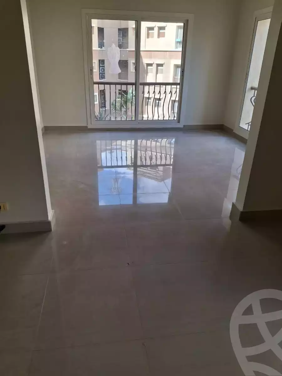https://aqarmap.com.eg/ar/listing/6206020-for-rent-cairo-new-cairo-compounds-kattameya-plaza