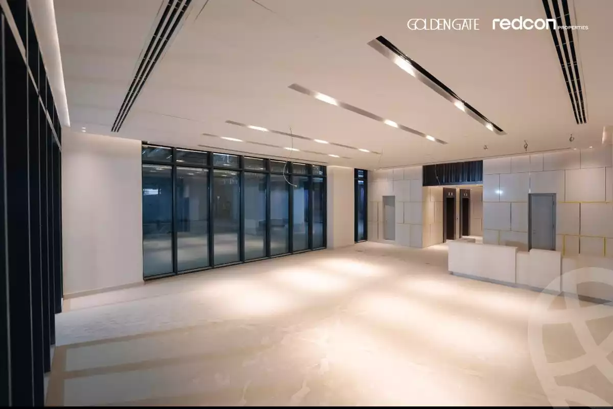 https://aqarmap.com.eg/en/listing/6206084-for-sale-cairo-new-cairo-compounds-golden-gate-redcon