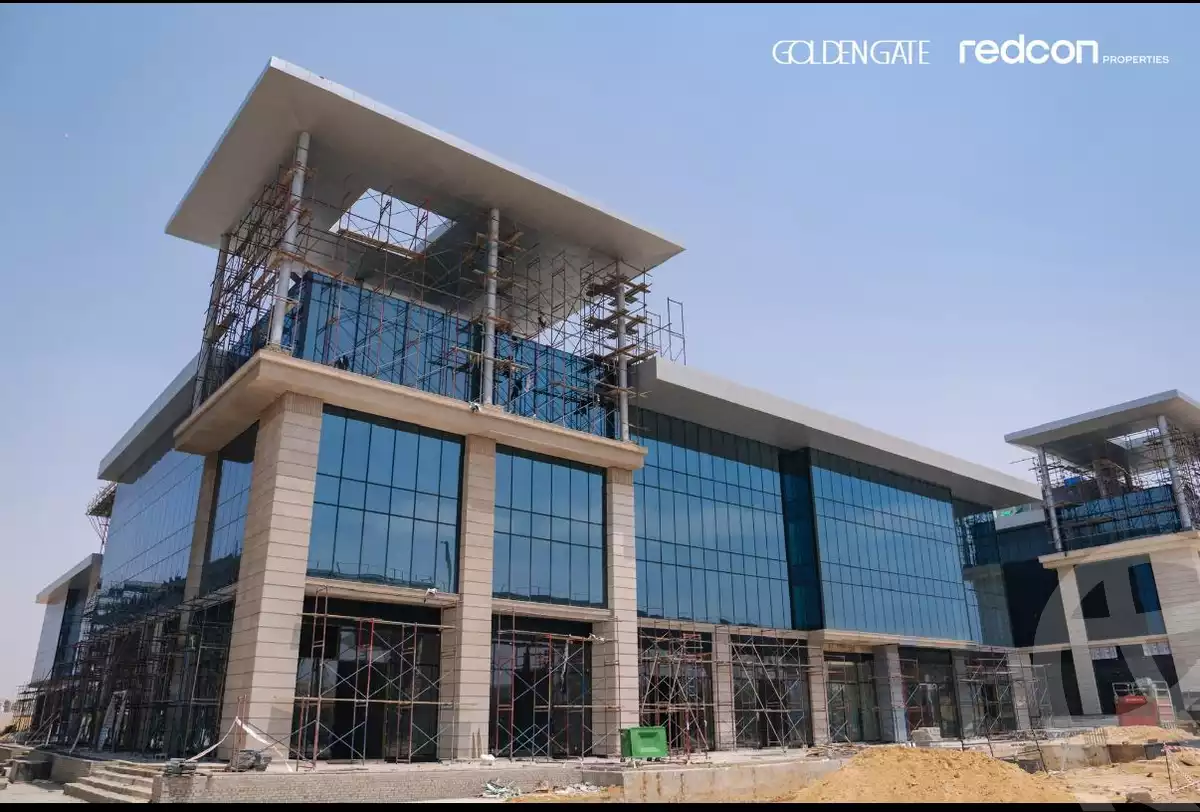 https://aqarmap.com.eg/en/listing/6206151-for-sale-cairo-new-cairo-compounds-golden-gate-redcon