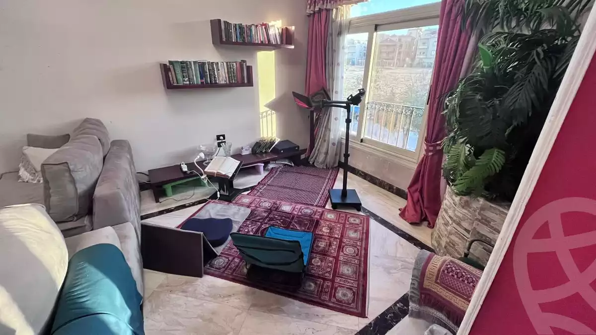 https://aqarmap.com.eg/en/listing/6206247-for-sale-cairo-new-cairo-el-ahyaa-first-neighborhood-street-53