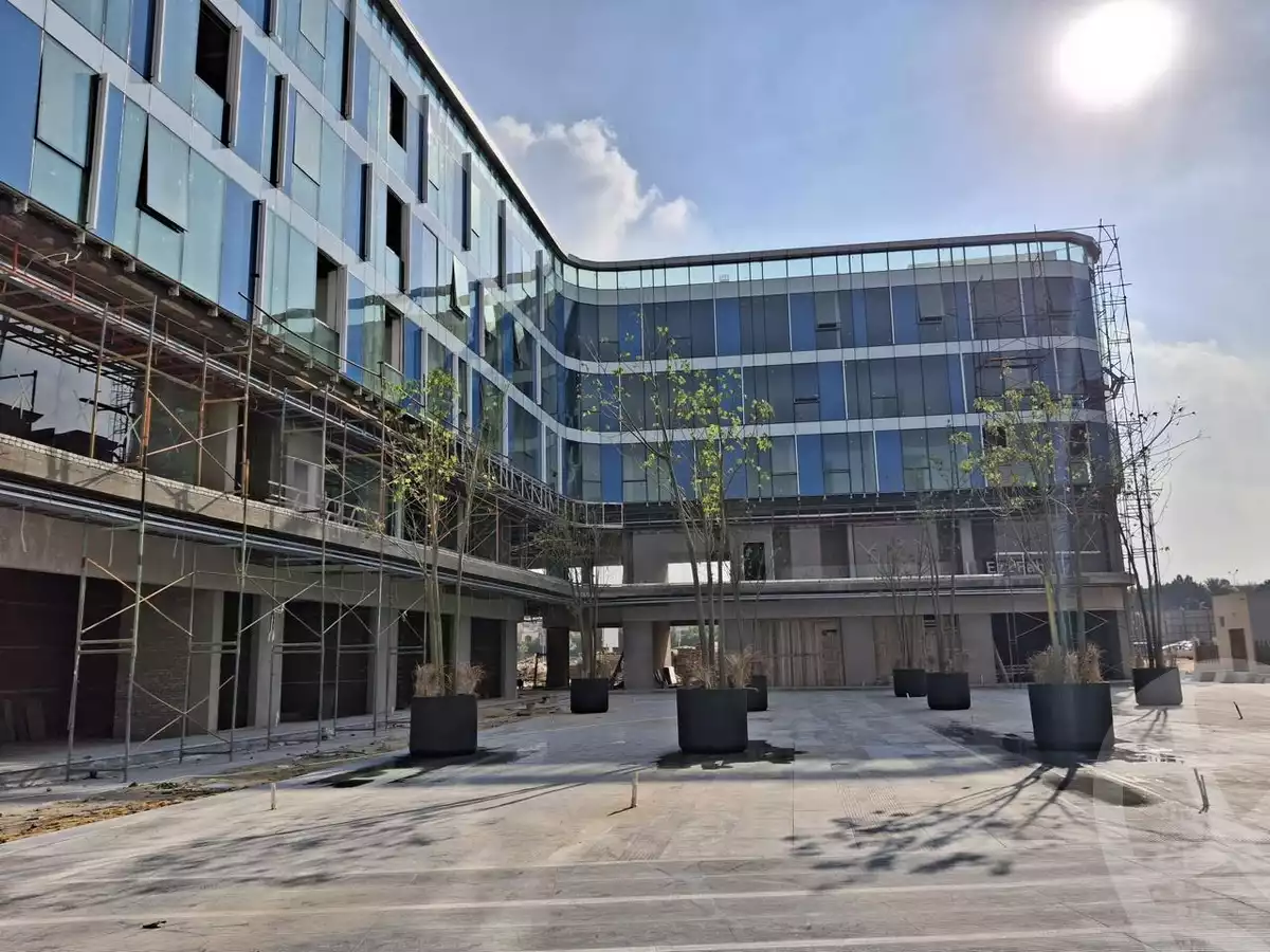 https://aqarmap.com.eg/en/listing/6206344-for-sale-cairo-el-sheikh-zayed-city-compounds-sntrw-zyd-mwl