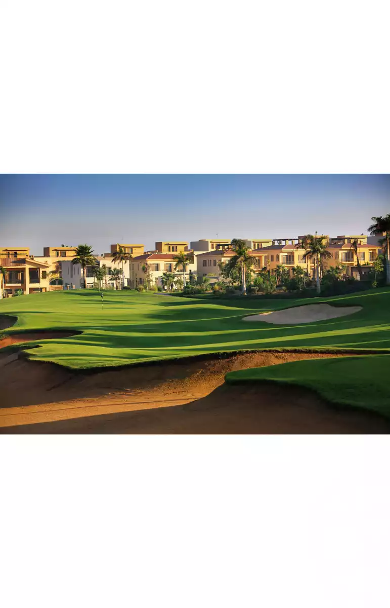 https://aqarmap.com.eg/ar/listing/6208292-for-sale-cairo-el-sheikh-zayed-city-compounds-kmbwnd-ljry-swdyk