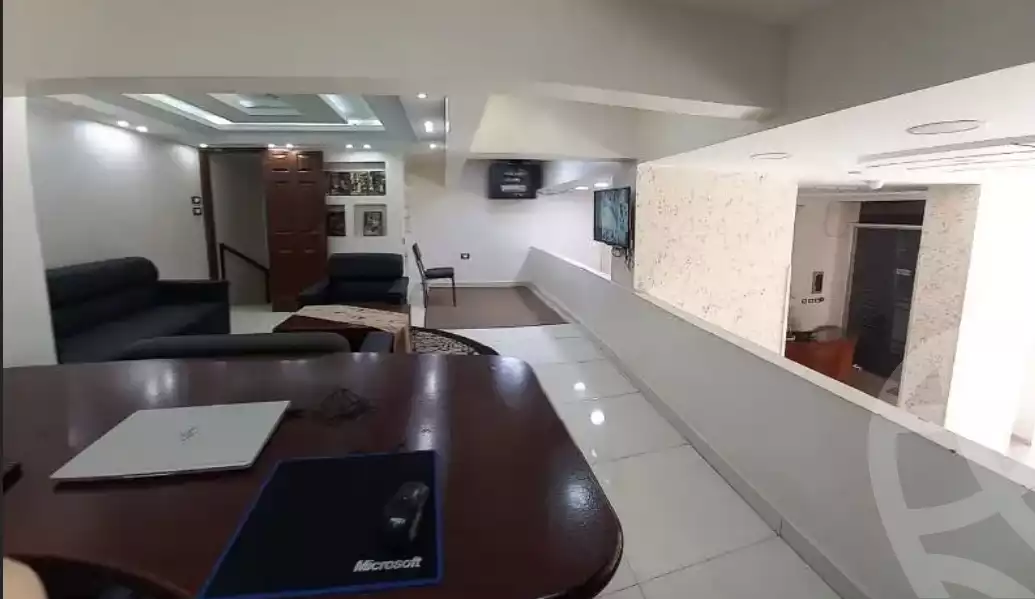 https://aqarmap.com.eg/ar/listing/6208390-for-rent-alexandria-el-montazah