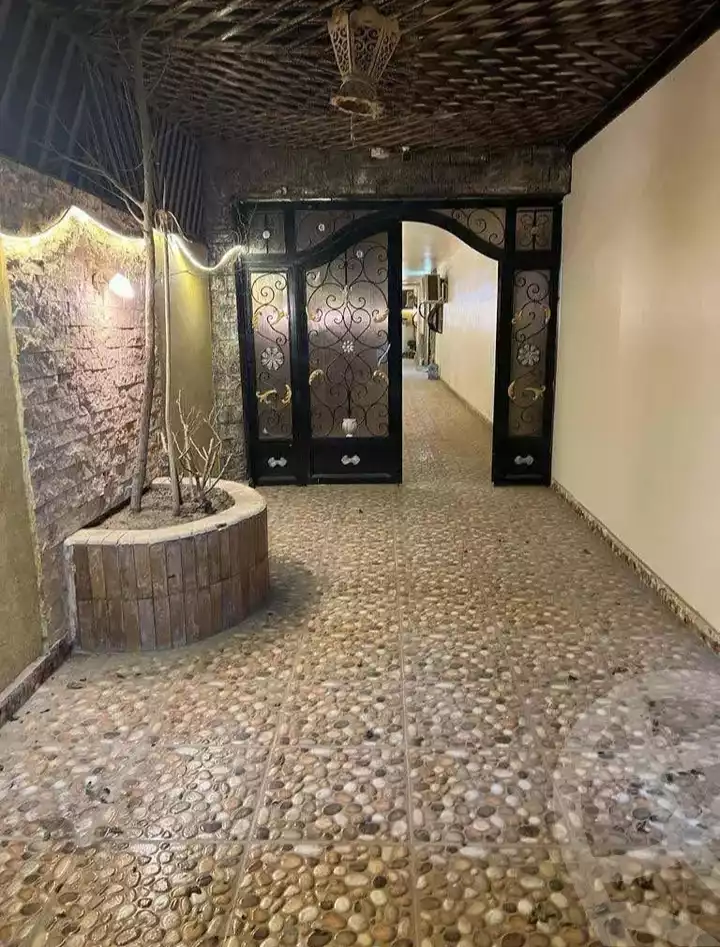 https://aqarmap.com.eg/en/listing/6208422-for-sale-cairo-hadayek-el-ahram-area-f