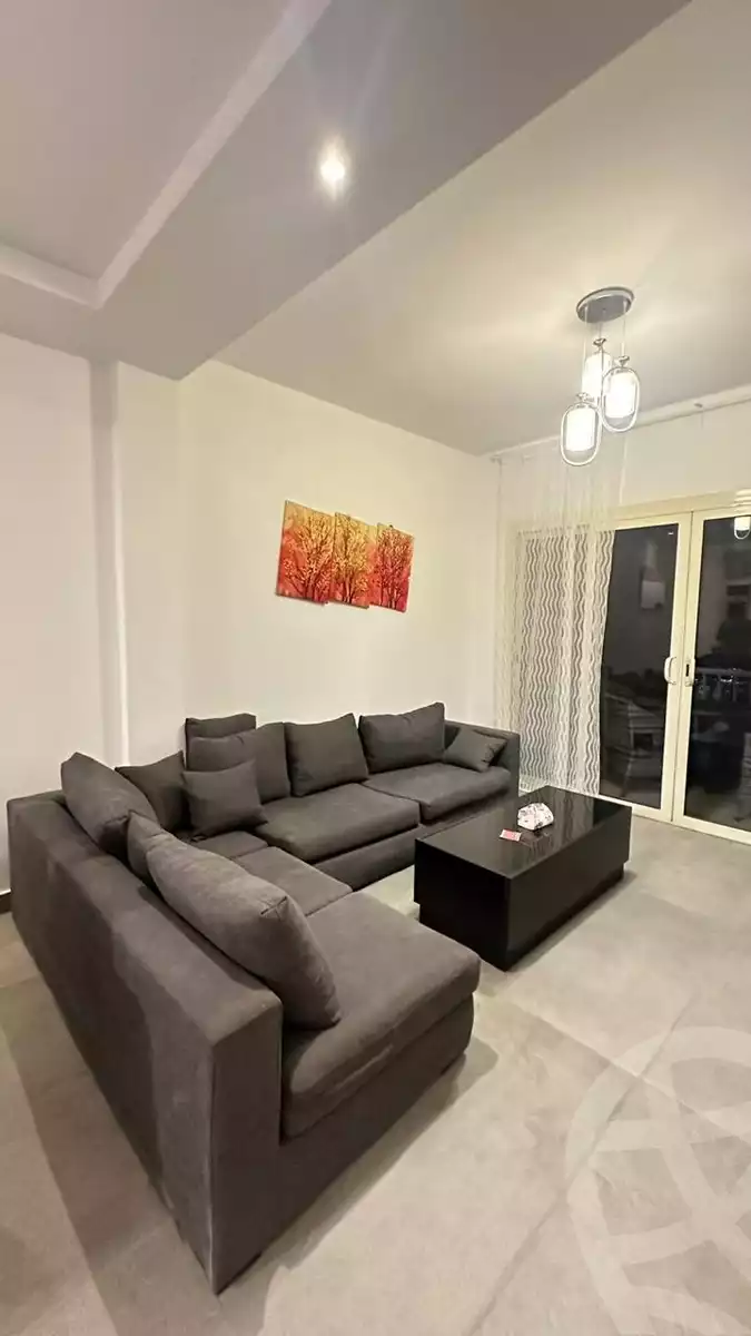 https://aqarmap.com.eg/en/listing/6209028-for-sale-cairo-el-sheikh-zayed-city-compounds-dh-drys
