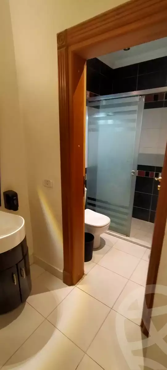 https://aqarmap.com.eg/ar/listing/6209379-for-rent-cairo-dokki-kwrnysh-lnyl