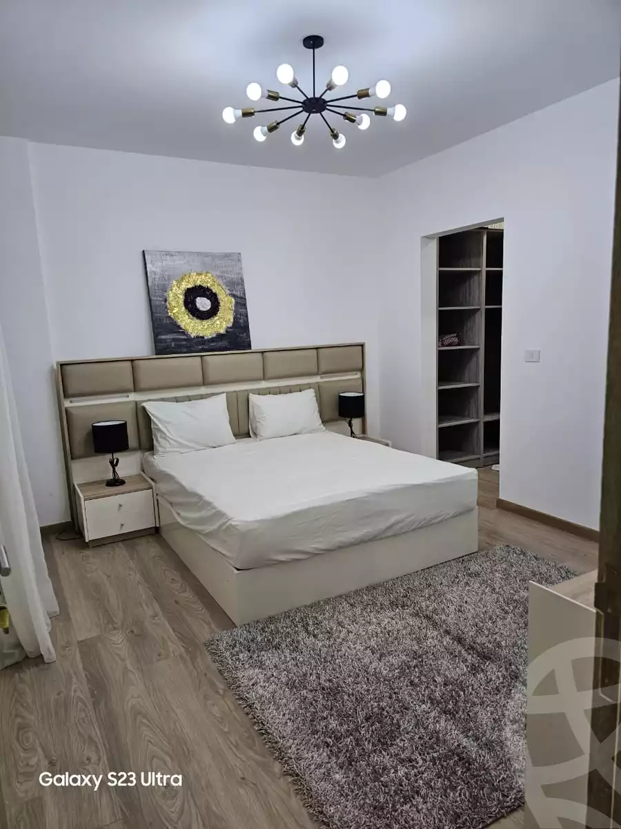 https://aqarmap.com.eg/ar/listing/6209847-for-rent-cairo-new-cairo-compounds-fifth-square