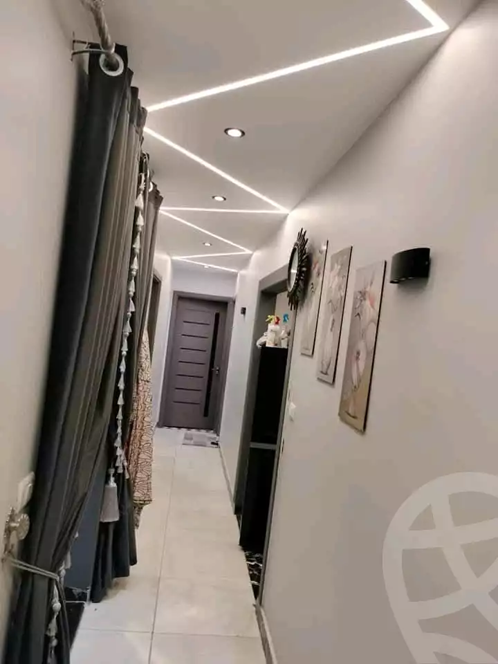 https://aqarmap.com.eg/ar/listing/6211150-for-sale-cairo-heliopolis-el-orouba-st