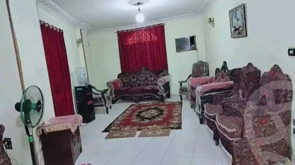 https://aqarmap.com.eg/ar/listing/6211332-for-rent-cairo-faisal-kafr-tohormos-queen-nazli-st