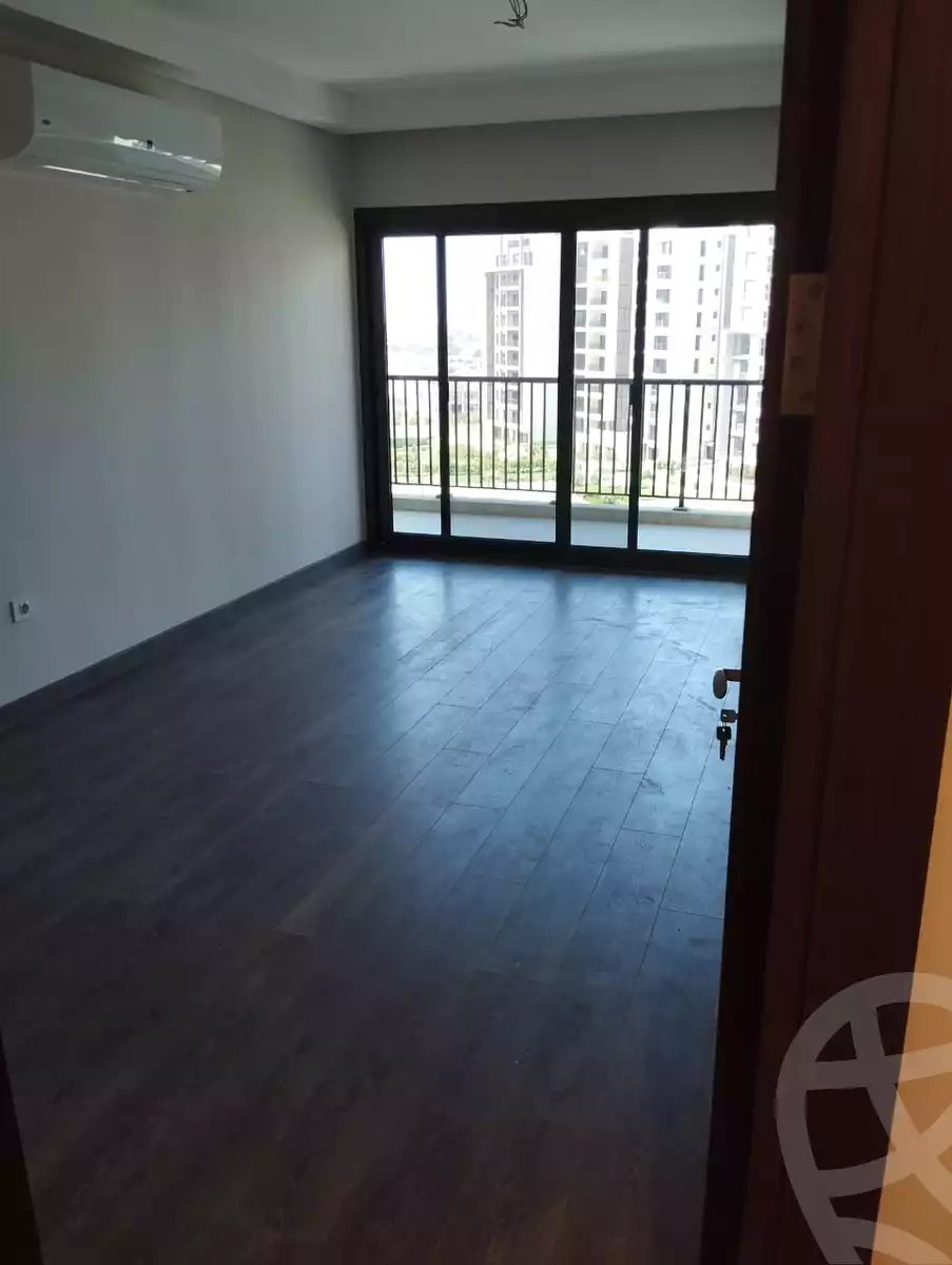 https://aqarmap.com.eg/en/listing/6211949-for-rent-cairo-el-sheikh-zayed-city-compounds-zyd-wr-llttwyr-park-towers-zed-el-sheikh-zayed-compound