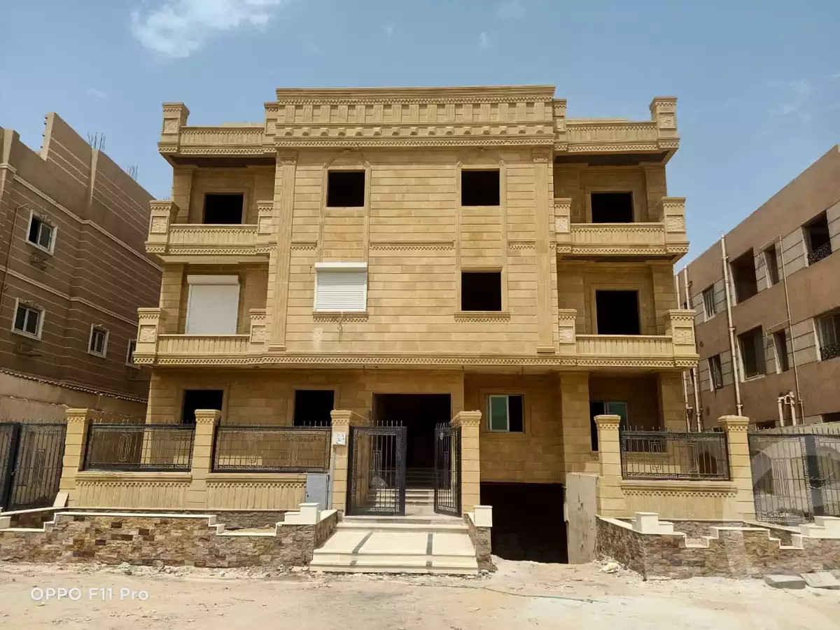 https://aqarmap.com.eg/ar/listing/6212629-for-sale-cairo-new-cairo-el-kornfol-el-kornfol-10