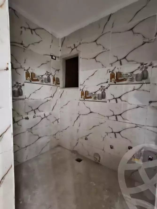 https://aqarmap.com.eg/ar/listing/6212793-for-sale-qalyubia-shubra-el-khaima-om-bayoumi