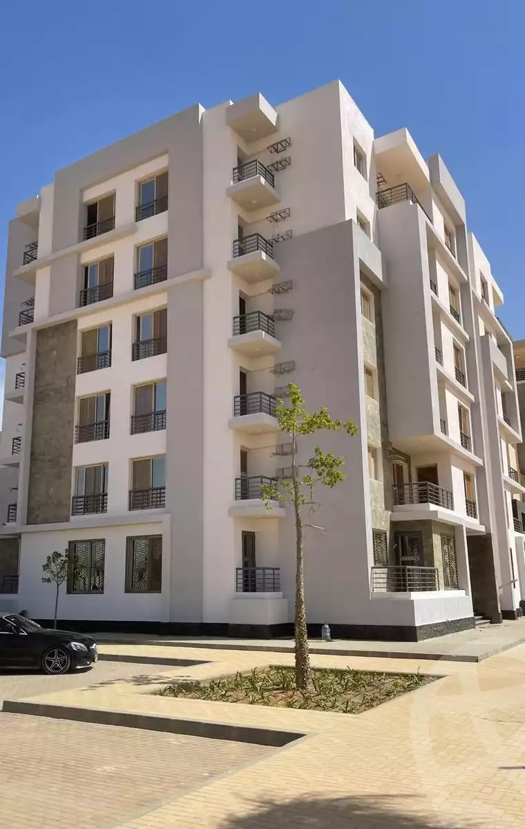 https://aqarmap.com.eg/ar/listing/6212957-for-sale-cairo-el-sheikh-zayed-city-lshykh-zyd-ljdyd-west-view-residence-hdp