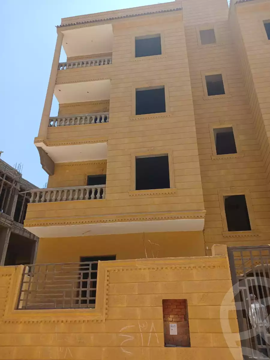 https://aqarmap.com.eg/en/listing/6213068-for-sale-cairo-6th-of-october-hadaeq-october-lmntq-lsyhy-b