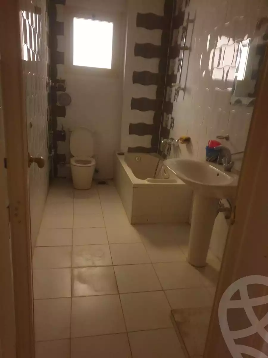 https://aqarmap.com.eg/ar/listing/6214116-for-sale-cairo-new-cairo-compounds-lmn-l-m