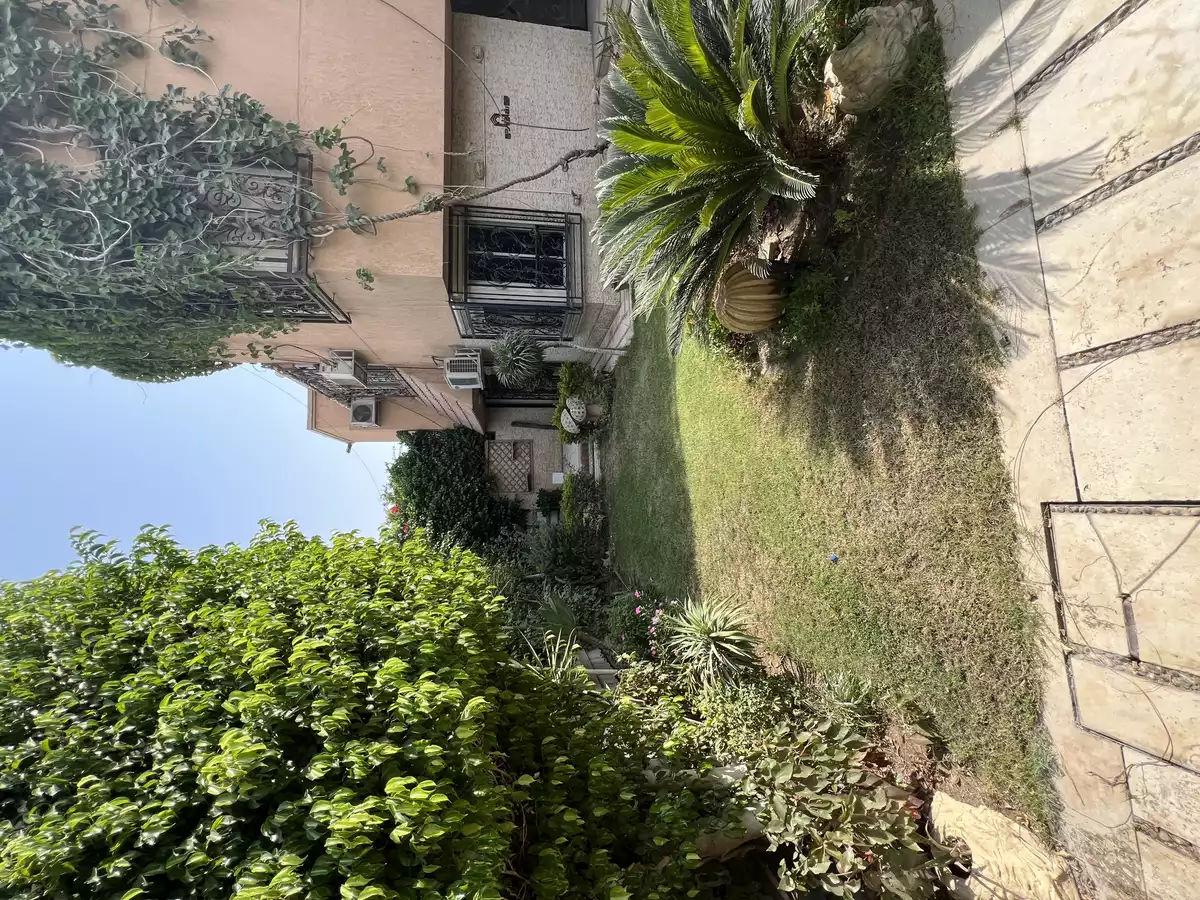 https://aqarmap.com.eg/ar/listing/6214279-for-sale-cairo-new-cairo-lrhb-city-phase-3-umm-kolthom-st