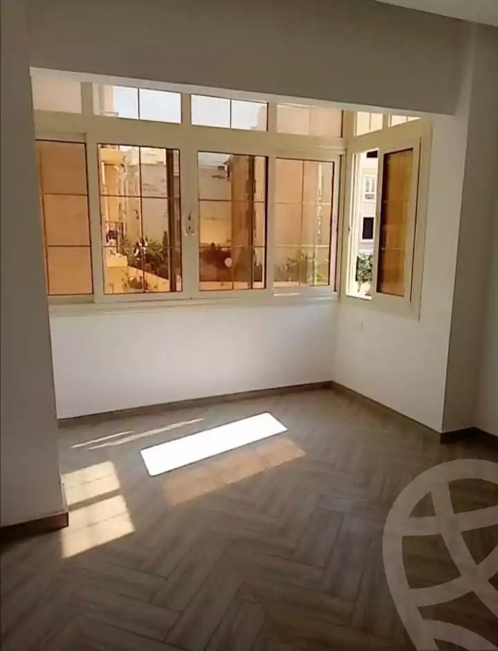 https://aqarmap.com.eg/ar/listing/6214806-for-sale-cairo-new-cairo-compounds-dorat-el-kahera