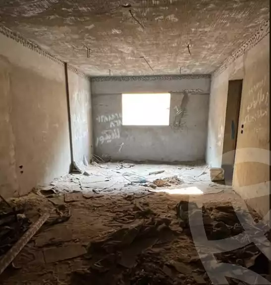 https://aqarmap.com.eg/en/listing/6215328-for-sale-beheira-damanhour-damanhour-city-nfoura-squer