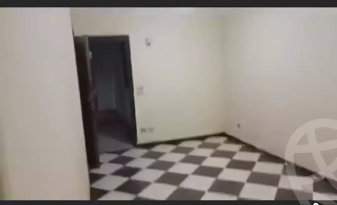 https://aqarmap.com.eg/ar/listing/6215678-for-sale-cairo-ain-shams-ahmed-esmat-st