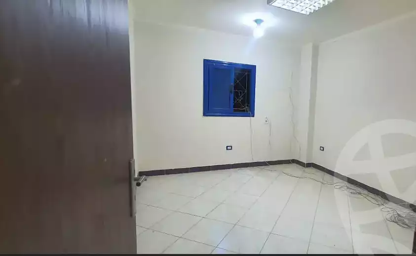 https://aqarmap.com.eg/ar/listing/6216021-for-sale-cairo-helwan-helwan-el-sharkeya-ismael-kamel-st