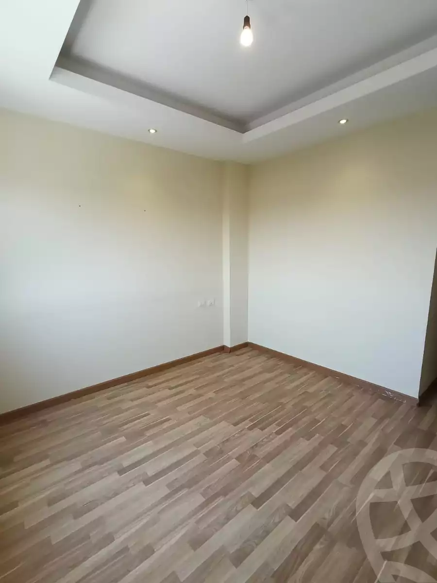 https://aqarmap.com.eg/en/listing/6216042-for-rent-cairo-el-sheikh-zayed-city-compounds-dh-drys