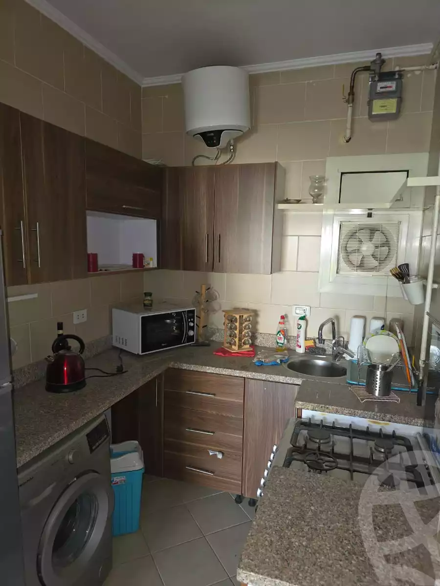 https://aqarmap.com.eg/en/listing/6216262-for-rent-cairo-el-sheikh-zayed-city-compounds-dh-drys
