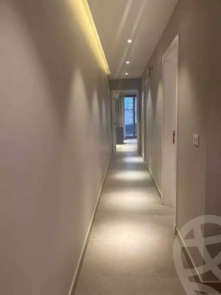 https://aqarmap.com.eg/en/listing/6216164-for-sale-cairo-el-sheikh-zayed-city-compounds-kmbwnd-fyldj-wyst-dr-llttwyr