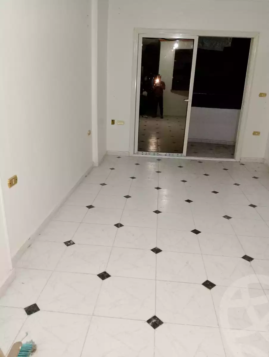 https://aqarmap.com.eg/ar/listing/6216656-for-rent-cairo-helwan-hadayek-helwan-el-dawagen