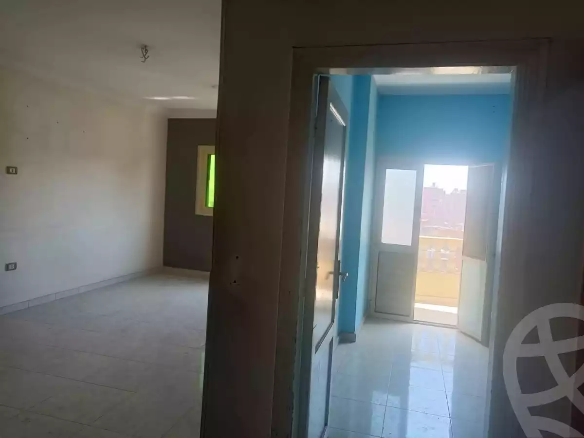 https://aqarmap.com.eg/ar/listing/6217354-for-rent-cairo-helwan-hadayek-helwan-el-khashab-canal