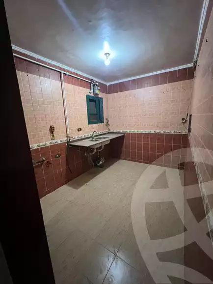 https://aqarmap.com.eg/en/listing/6218238-for-sale-cairo-helwan-helwan-el-sharkeya-mostafa-safwat-st