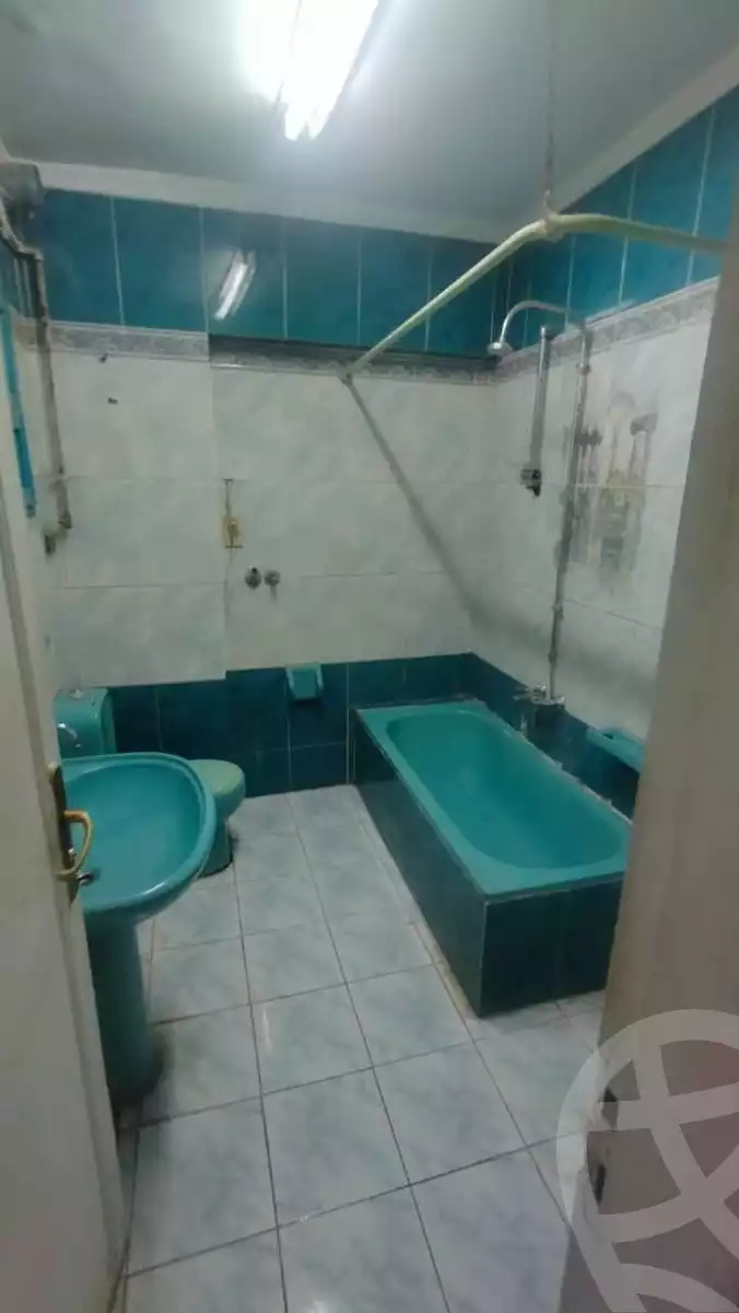https://aqarmap.com.eg/en/listing/6219323-for-rent-cairo-helwan-helwan-el-sharkeya-abd-el-rahman-pasha-st