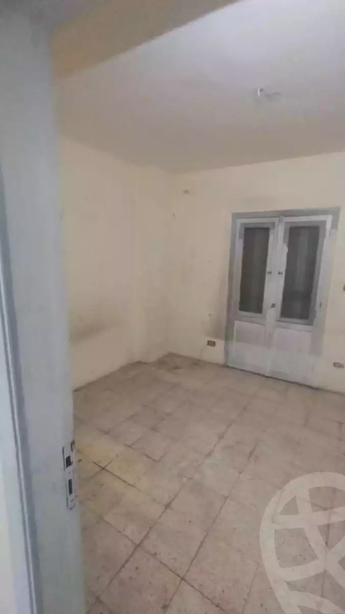 https://aqarmap.com.eg/ar/listing/6221611-for-rent-cairo-helwan-helwan-el-sharkeya-abd-el-rahman-pasha-st