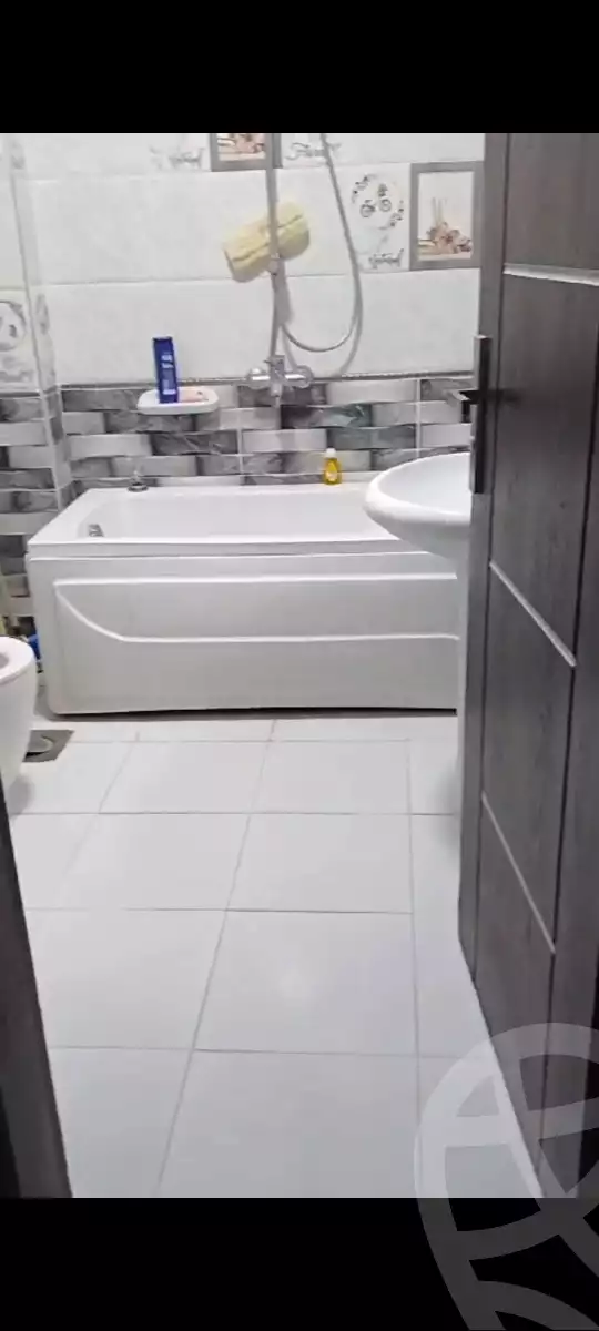 https://aqarmap.com.eg/ar/listing/6221997-for-sale-sharqia-10th-of-ramadan-neighborhood-5