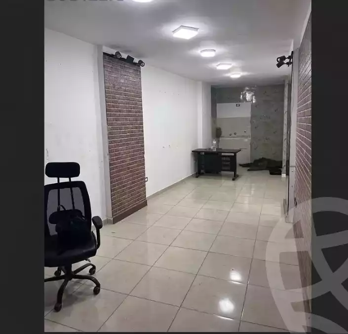 https://aqarmap.com.eg/en/listing/6222103-for-rent-alexandria-glim-mohammed-mokbel-st