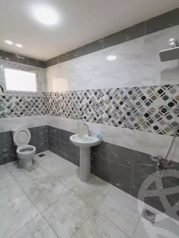 https://aqarmap.com.eg/en/listing/6222561-for-sale-alexandria-glim-shr-ljysh