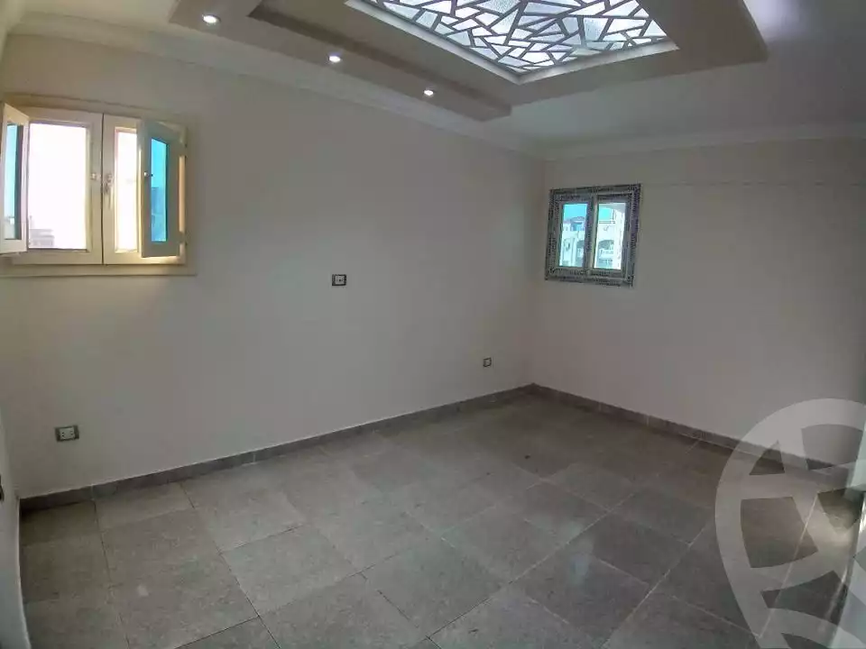 https://aqarmap.com.eg/en/listing/6222640-for-sale-alexandria-ganaklis