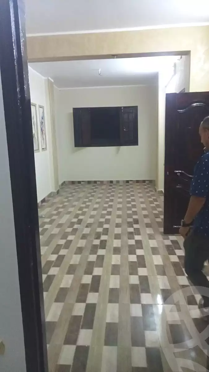 https://aqarmap.com.eg/ar/listing/6222950-for-sale-qalyubia-shubra-el-khaima-om-bayoumi