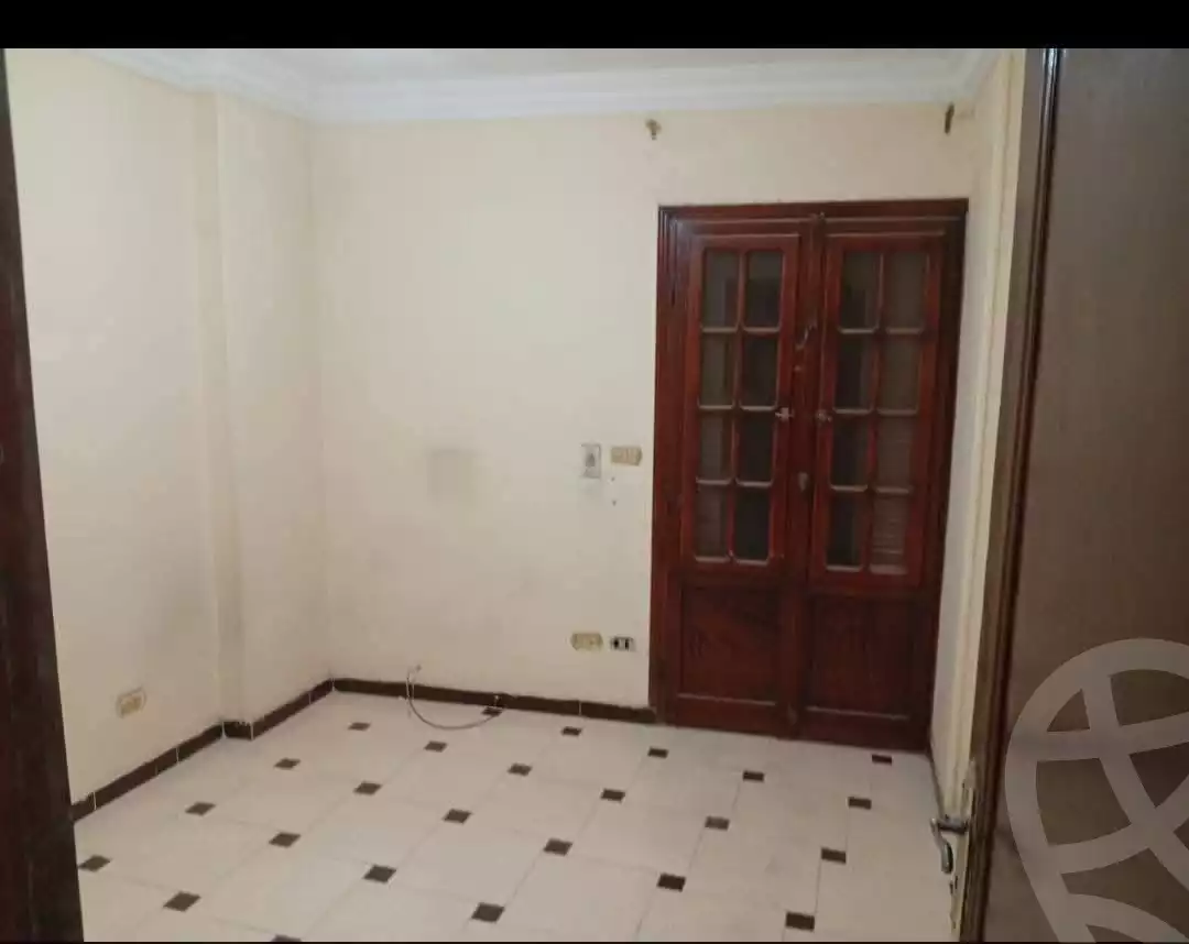 https://aqarmap.com.eg/en/listing/6223709-for-sale-cairo-ain-shams-ahmed-esmat-st