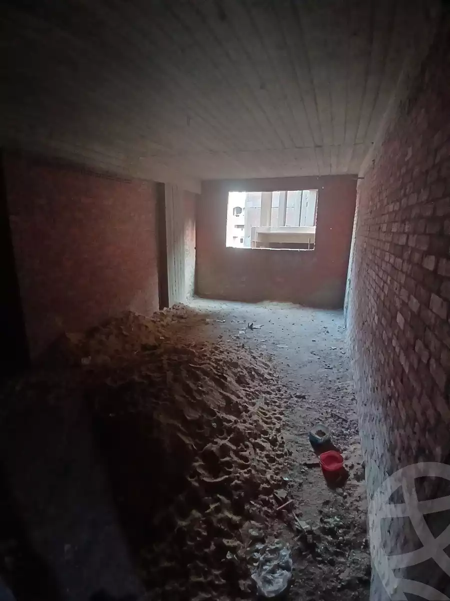 https://aqarmap.com.eg/ar/listing/6223792-for-sale-qalyubia-shubra-el-khaima-shubra-el-khaima-city-hamis-st